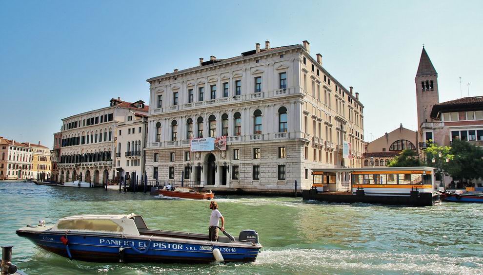 Velence Palazzo Grassi