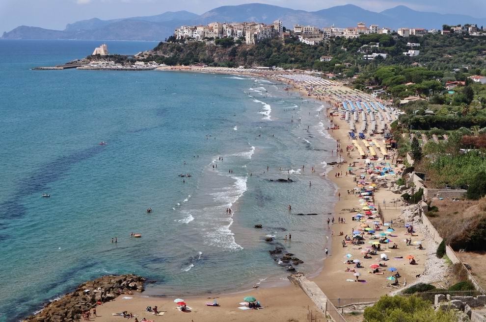 Sperlonga strand - Lazio