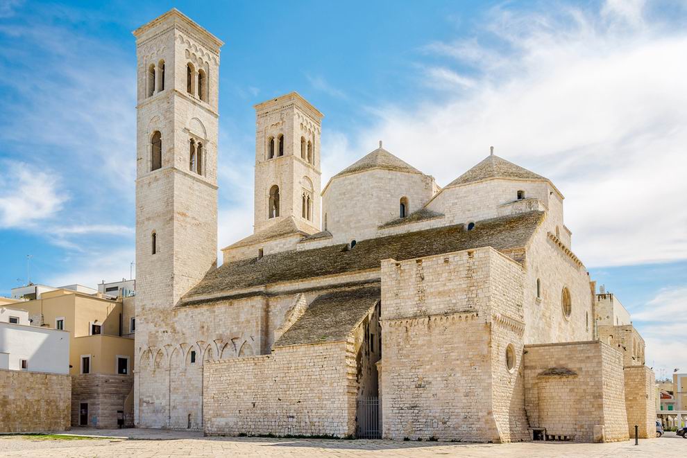 Molfetta Duomo di San Corrado - Molfetta látnivalók