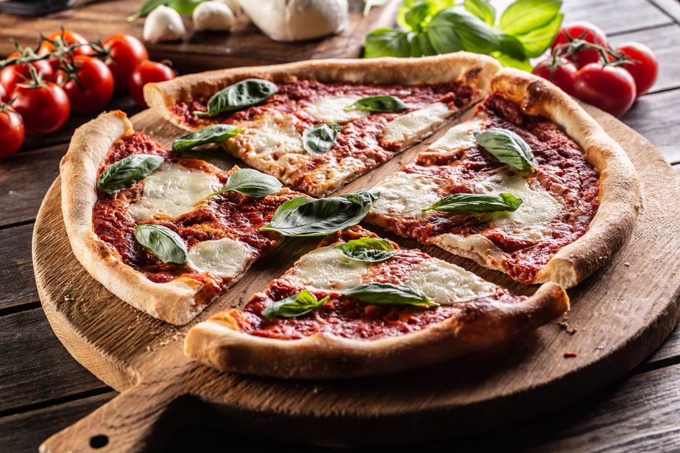 nápolyi pizza