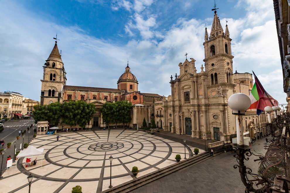 Catania környéke látnivalók - Acireale