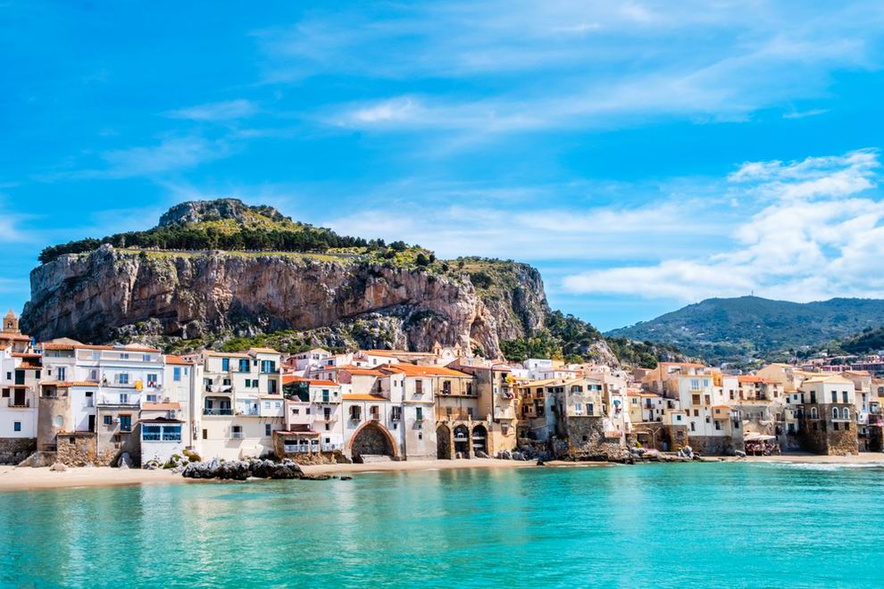 Cefalu Depositphotos 664177296 S