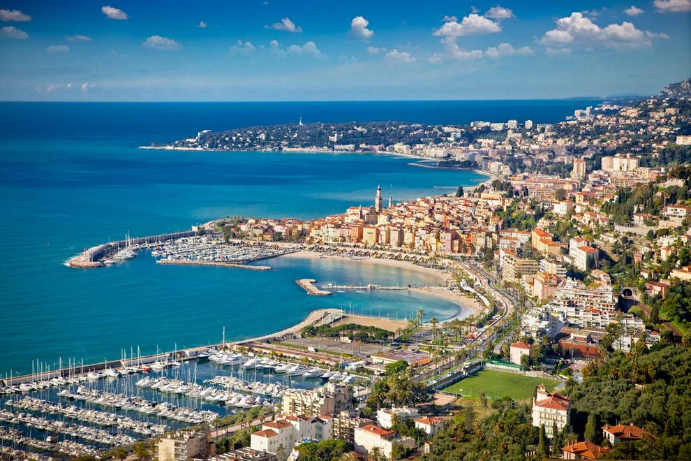 Sanremo Depositphotos 142293786 S
