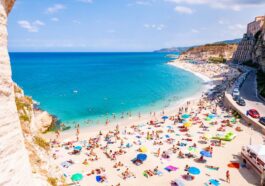 Calabria nyaralás - Tropea Rotonda beach